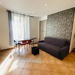 Corso Home- In Апартаменти