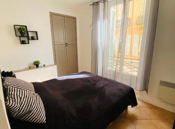 Corso Home- In Apartment