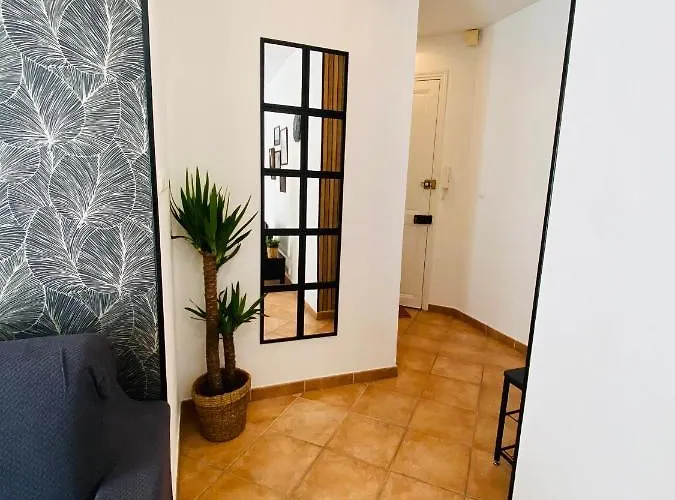 Corso Home- In 芒通